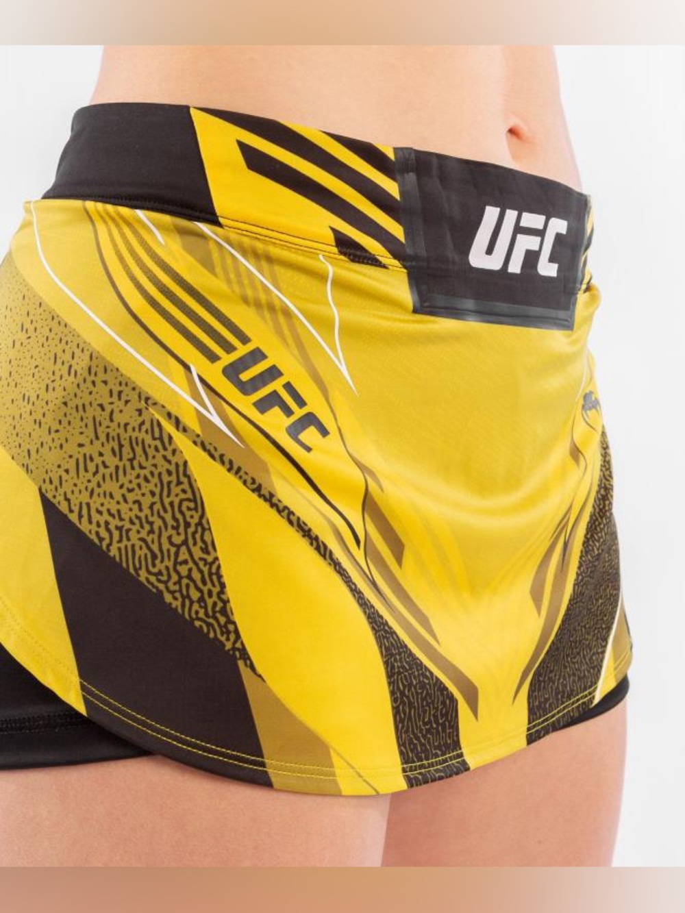 UFC Women's Venom Yellow and Black Athletic Training Skort NWT Large - Picture 2 of 10